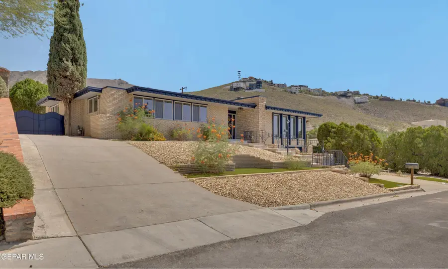 4004 Flamingo Drive, El Paso, TX 79902 - #2