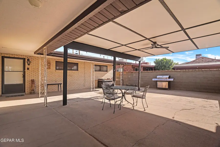 3111 Altura Avenue, El Paso, TX 79930 - #3