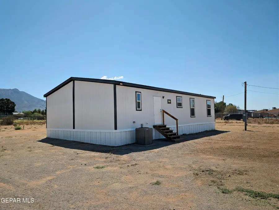 9526 Comet Street, Las Cruces, NM 88012 - #2