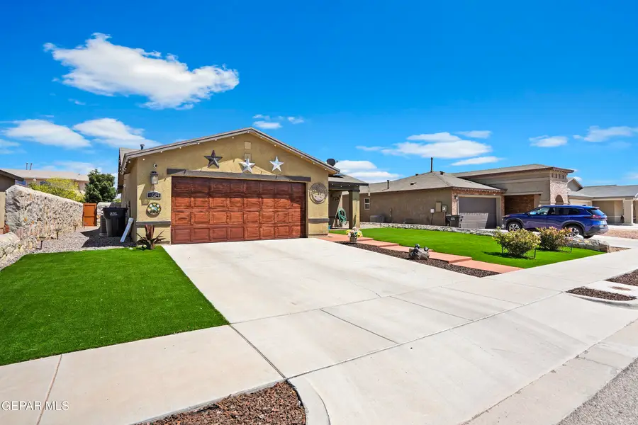 724 Villa Romero Drive, Horizon City, TX 79928 - #2