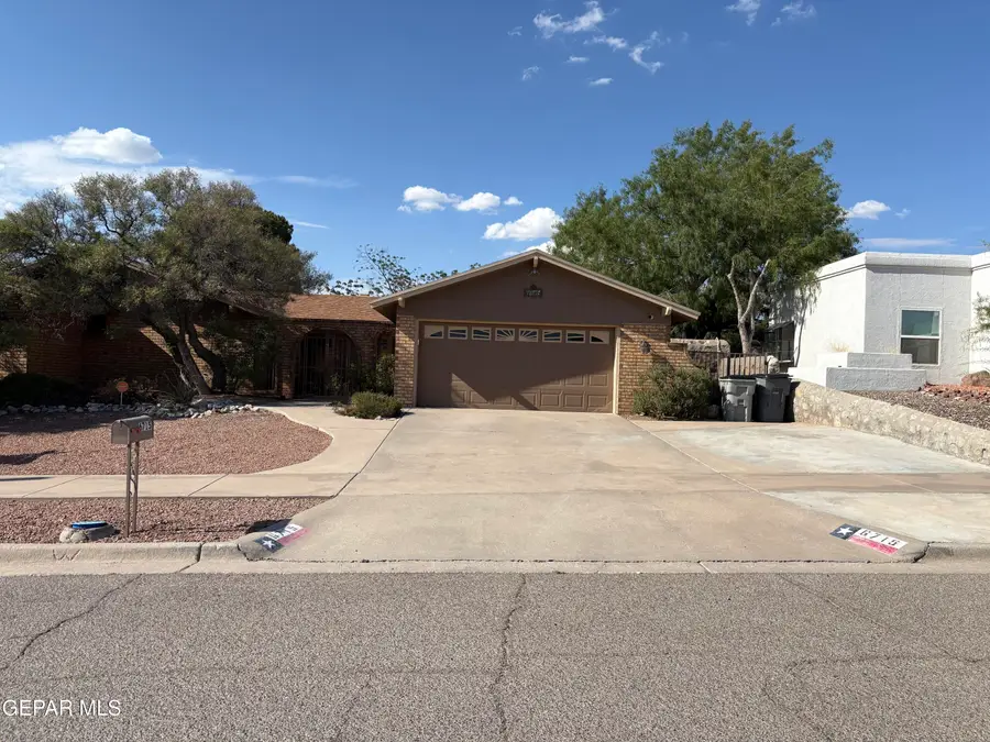 6715 Camino Fuente Drive, El Paso, TX 79912 - #3