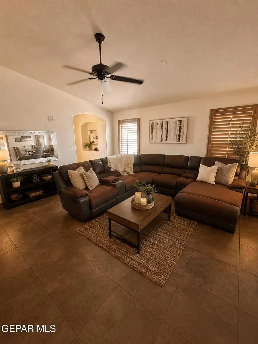 3273 Garden Point Drive, El Paso, TX 79938 - #3