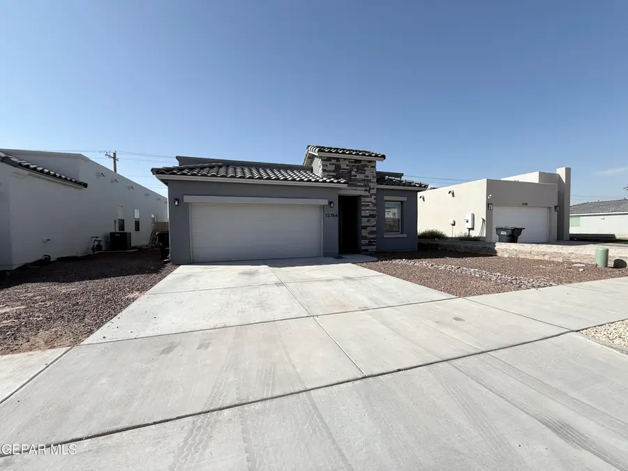 13784 Loreina Luz Avenue, Horizon City, TX 79928 - #2