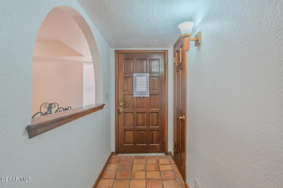 6815 Villa Hermosa Drive, El Paso, TX 79912 - #3