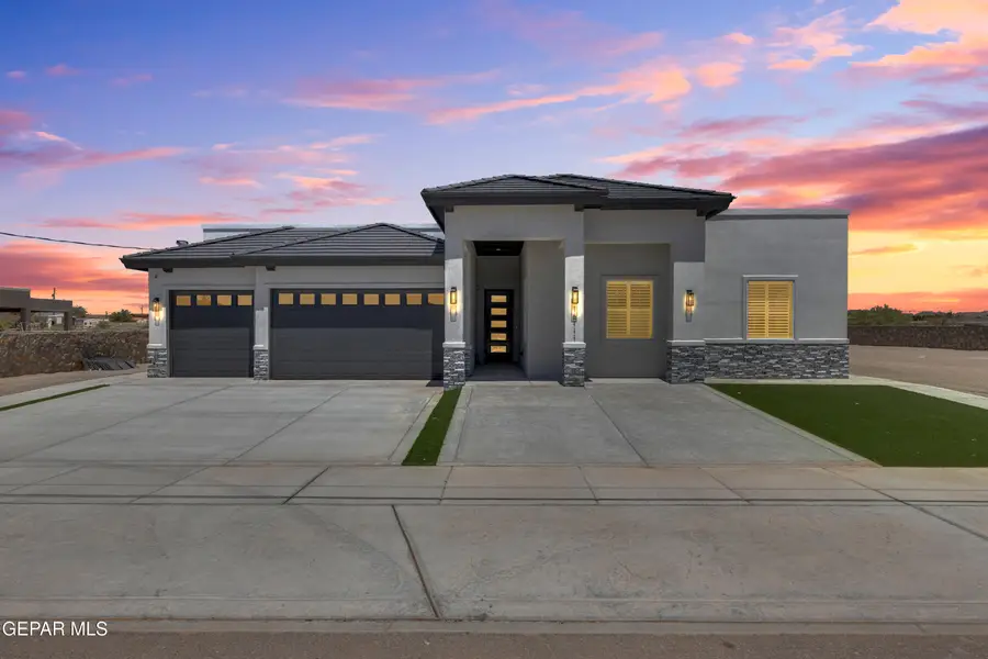 15111 Hinojos Avenue, El Paso, TX 79938 - #2