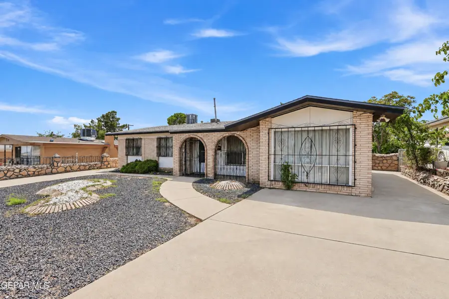 911 La Paz Drive, El Paso, TX 79915 - #2