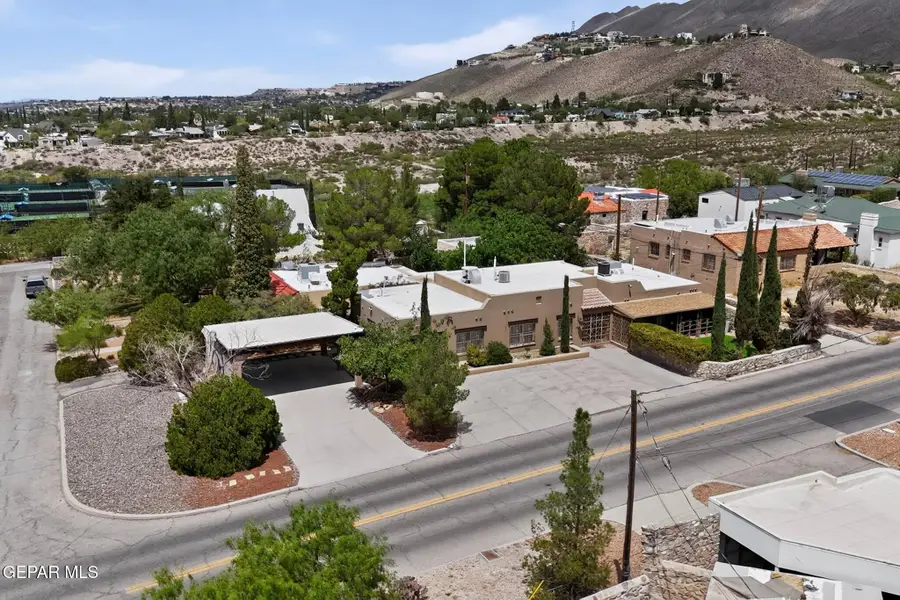 1007 Kerbey Avenue, El Paso, TX 79902 - #2