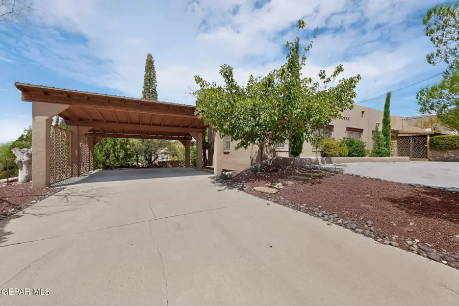 1007 Kerbey Avenue, El Paso, TX 79902 - #3