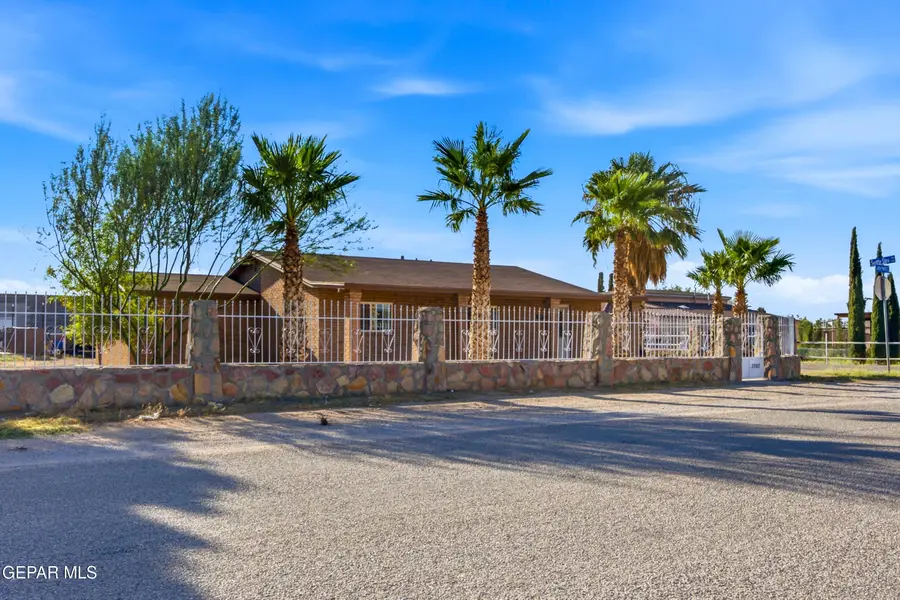 3597 John Henry Street, El Paso, TX 79938 - #2