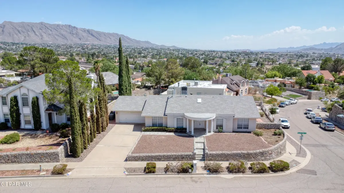 7212 Rochester Drive, El Paso, TX 79912 - #1
