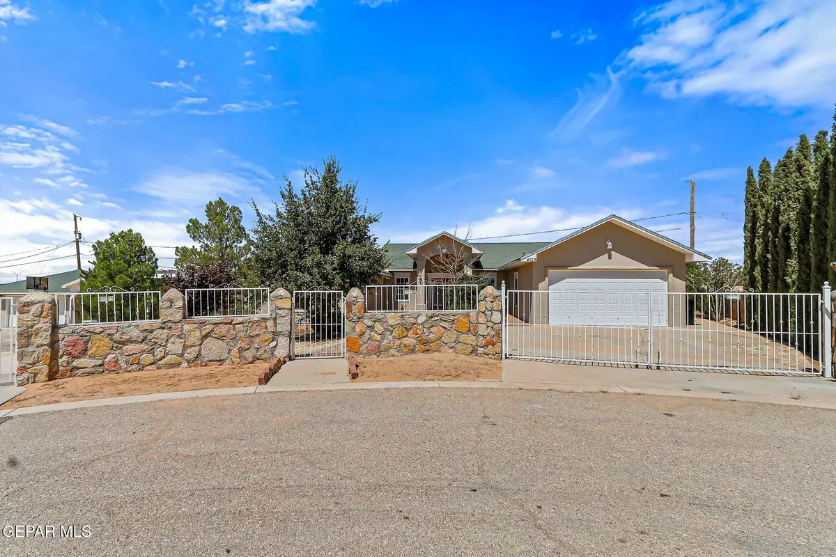 4019 Vanderveer Drive, El Paso, TX 79938 - #1