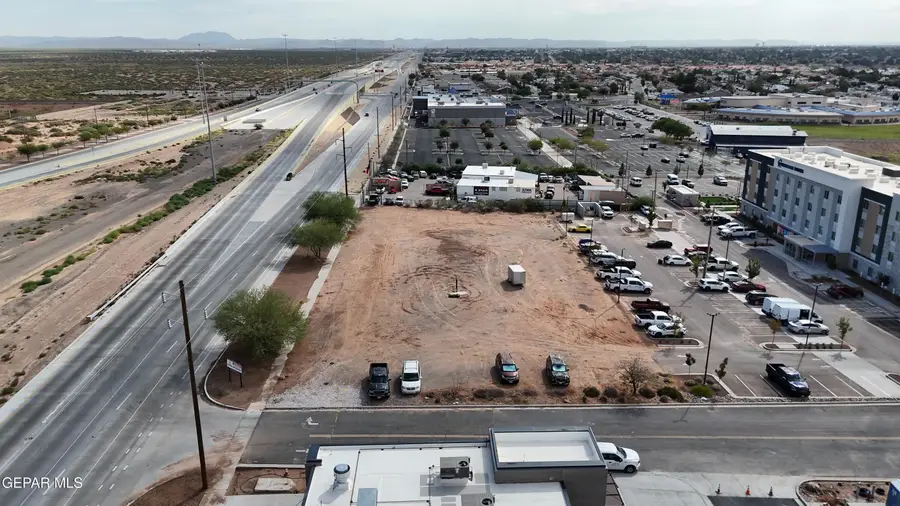 10740 Montana Avenue, El Paso, TX 79935 - #3