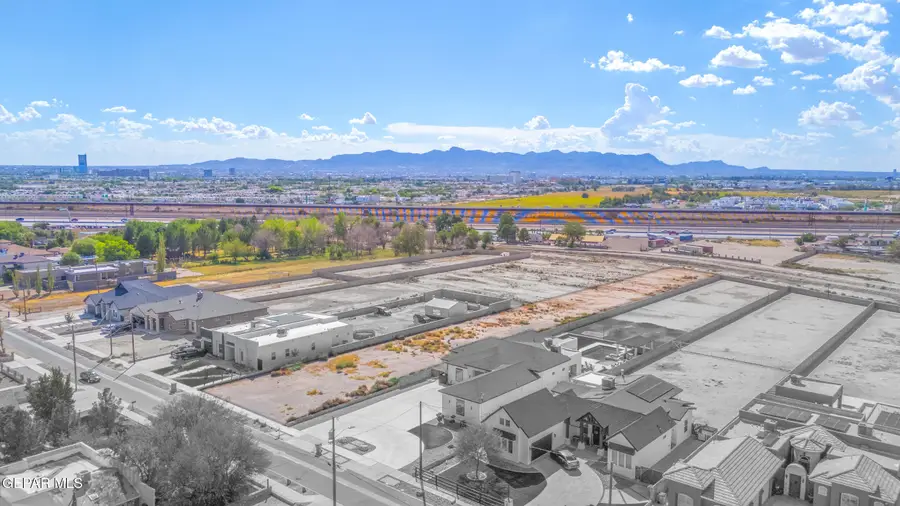 421 James Street, El Paso, TX 79915 - #3