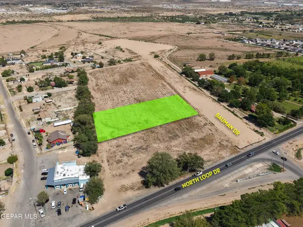 611 Bauman Road, Socorro, TX 79927