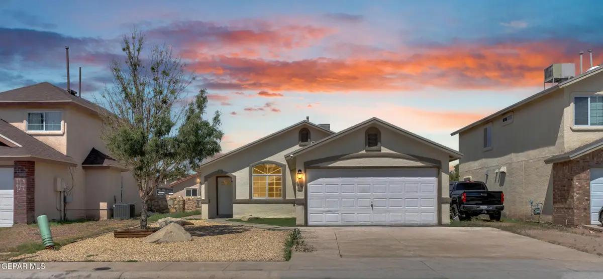 453 Valle Del Mar Drive, Socorro, TX 79927 - #1