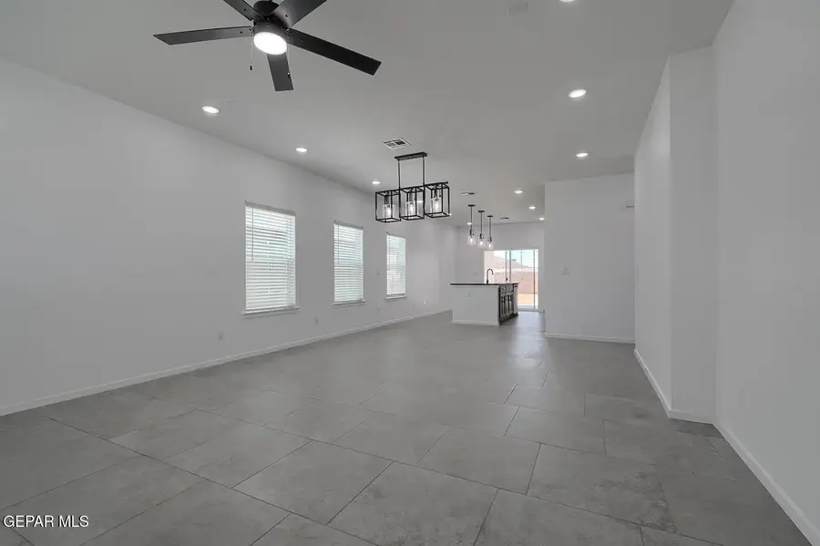 15133 Laura Lane, El Paso, TX 79938 - #3
