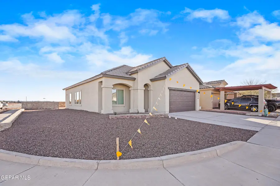 13155 Emerald Hills Avenue, Horizon City, TX 79928 - #2