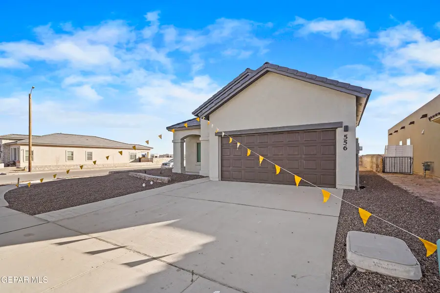 13155 Emerald Hills Avenue, Horizon City, TX 79928 - #3