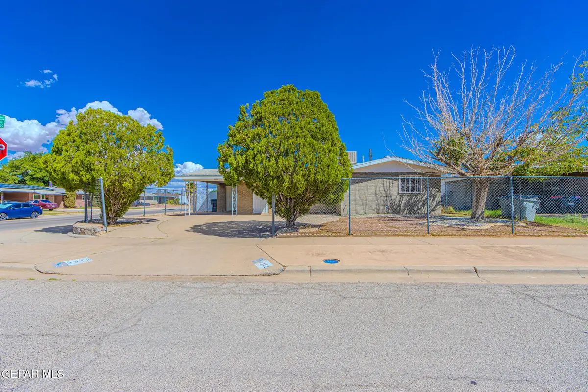 9312 Waverly Drive, El Paso, TX 79924 - #1