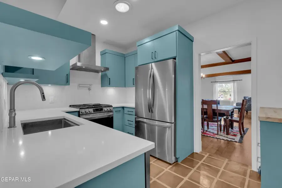 2911 Grant Avenue, El Paso, TX 79930 - #3
