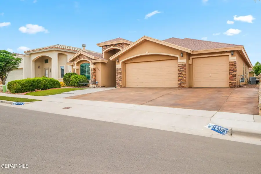 13353 Emerald Hills Street, Horizon City, TX 79928 - #2