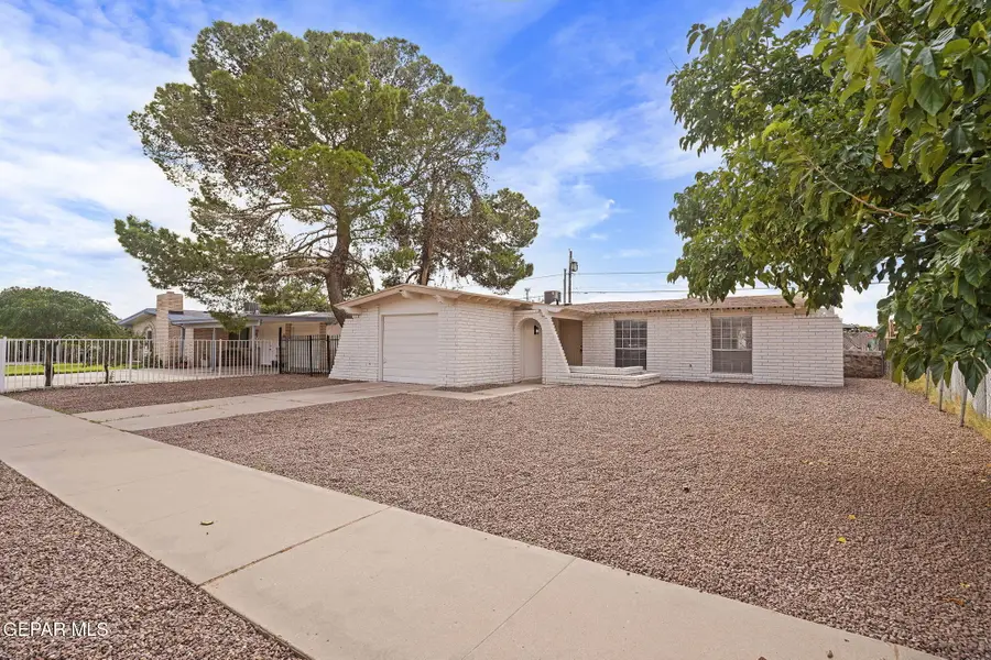 5728 Prince Edward Avenue, El Paso, TX 79924 - #3