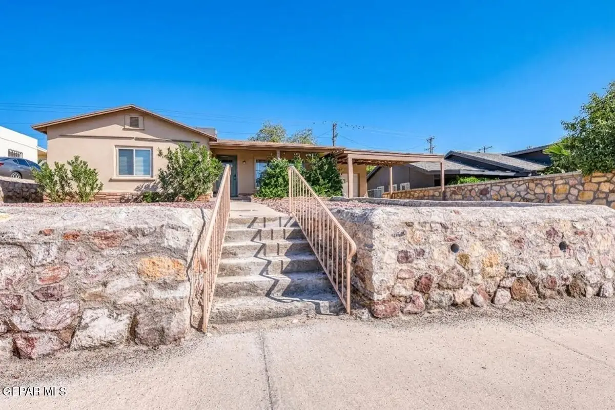 3324 N Stanton Street, El Paso, TX 79902 - #1