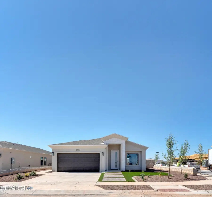 11825 Senda Place, El Paso, TX 79934 - #3