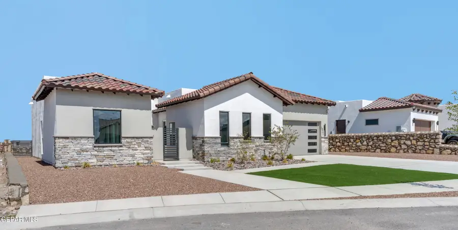 1930 Concho Court, El Paso, TX 79911 - #2