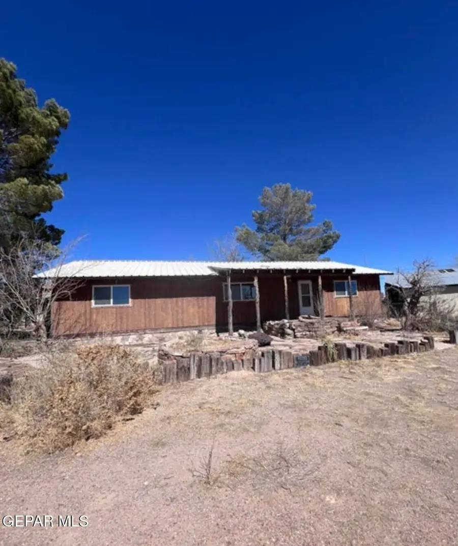 816 N Martin Avenue, Sierra Blanca, TX 79851 - #2