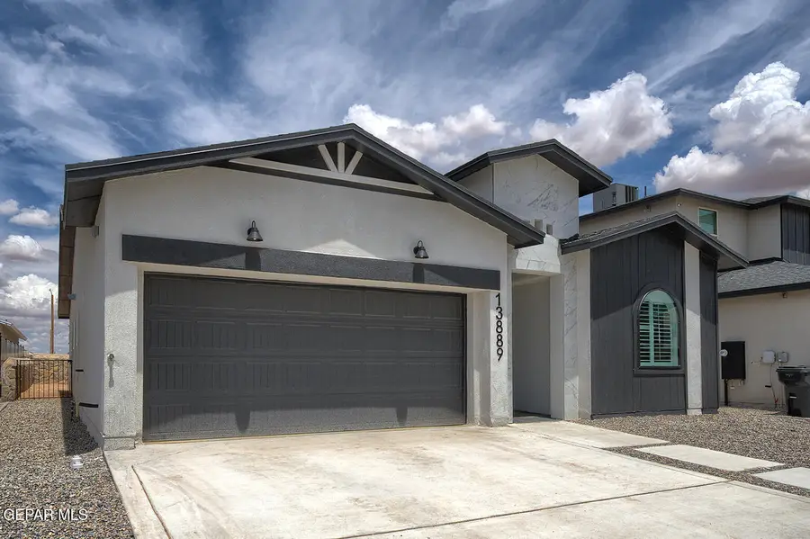 13889 Carolina Ponce Avenue, Horizon City, TX 79928 - #3
