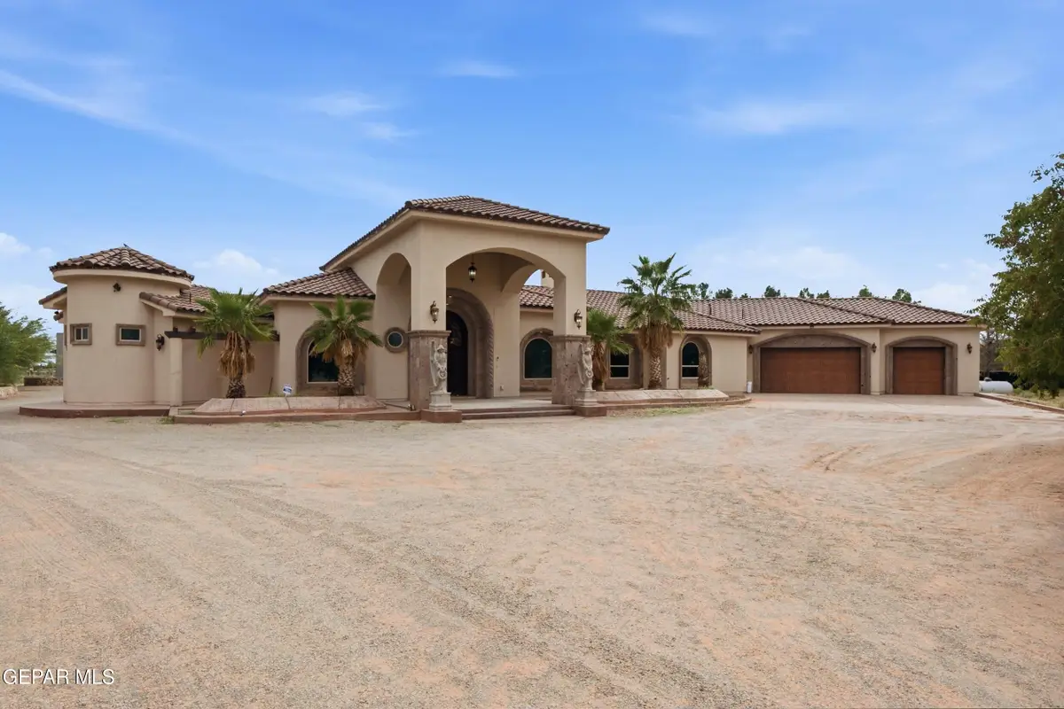 14150 Clay Springs Road, El Paso, TX 79938 - #1