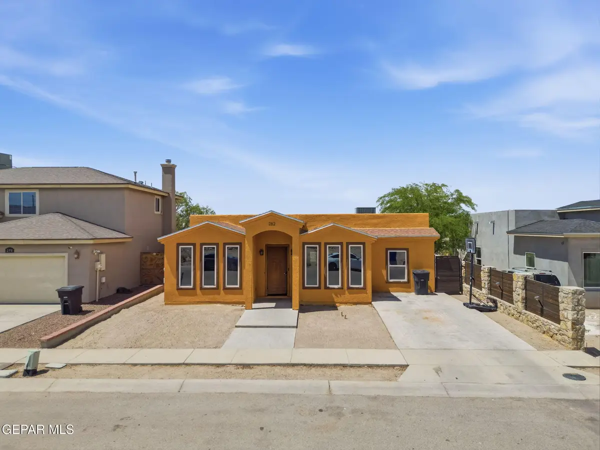 282 Via Cumbre Linda Circle, El Paso, TX 79928 - #1
