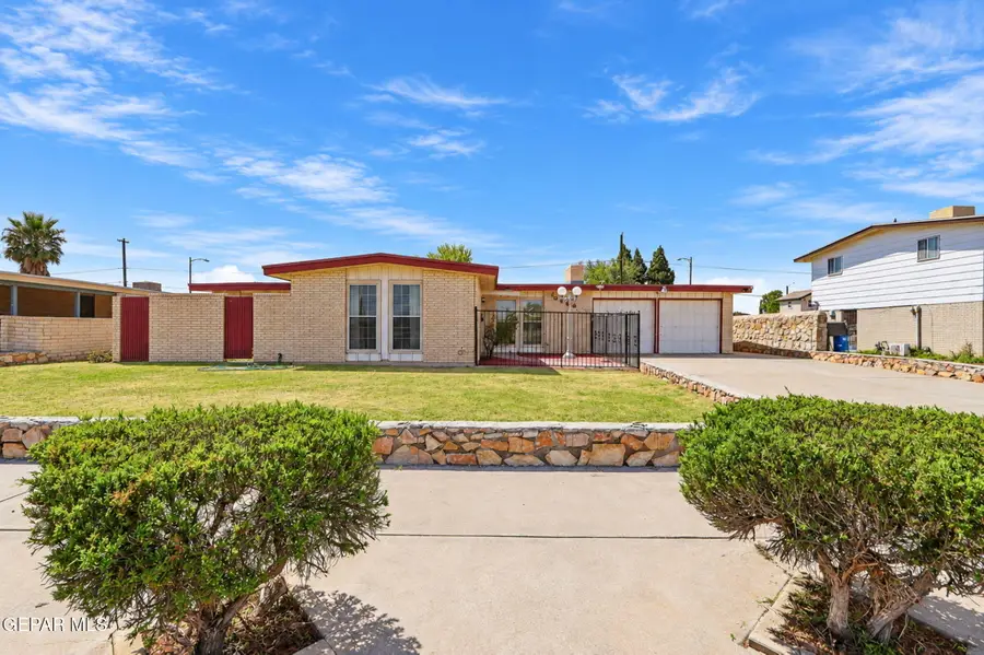 8404 Mineola Drive, El Paso, TX 79925 - #2