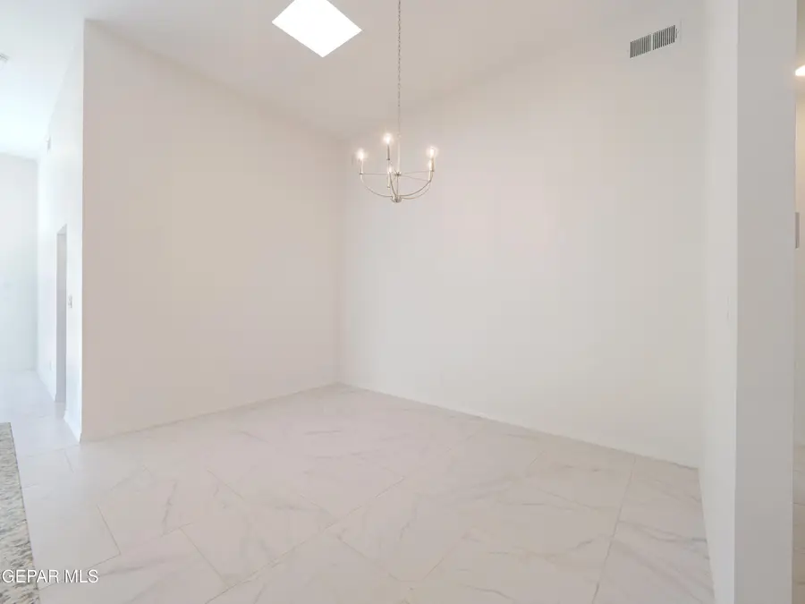 11467 Starlight Drive, Socorro, TX 79927 - #3