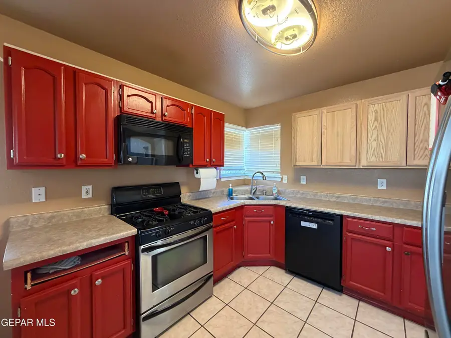 5465 Roger Maris Drive, El Paso, TX 79934 - #3