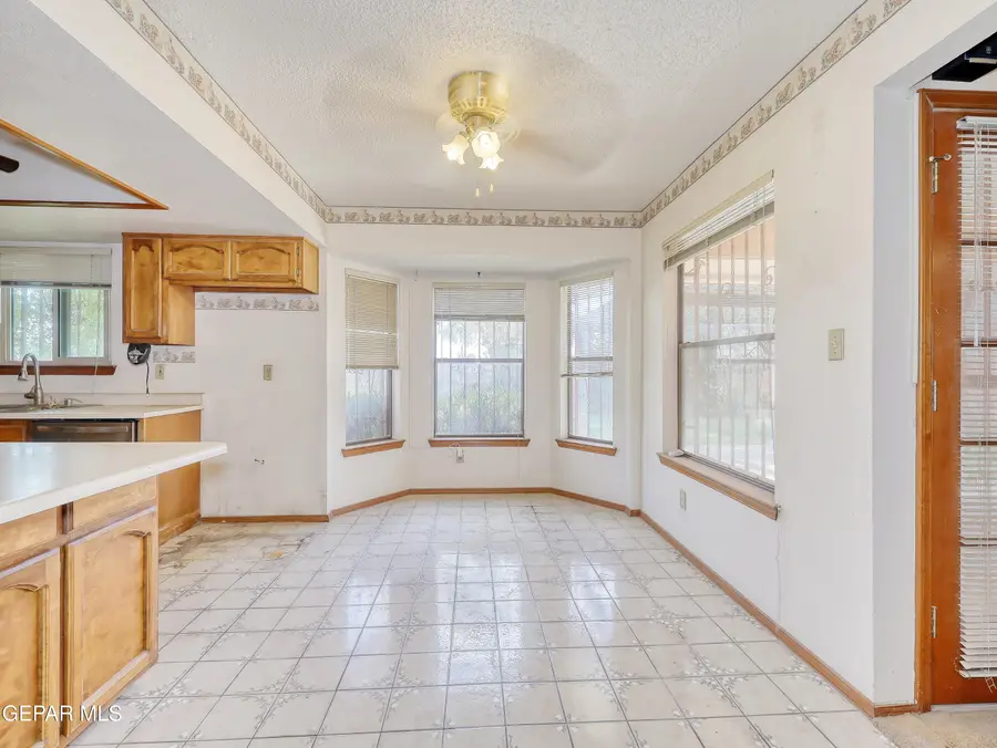 3540 Proud Eagle Drive, El Paso, TX 79936 - #3