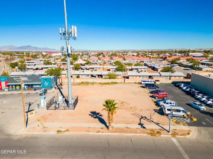 275 Padres Drive, El Paso, TX 79907 - #3