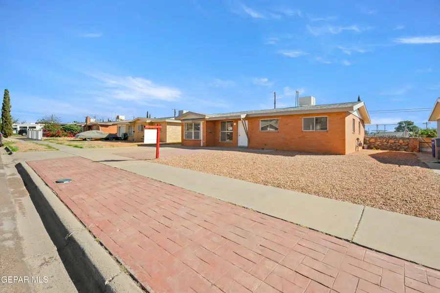 10016 Nesbit Avenue, El Paso, TX 79924 - #2