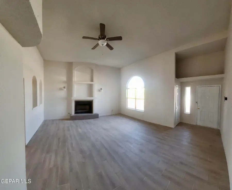 13717 Paseo De Vida Drive, Horizon City, TX 79928 - #2