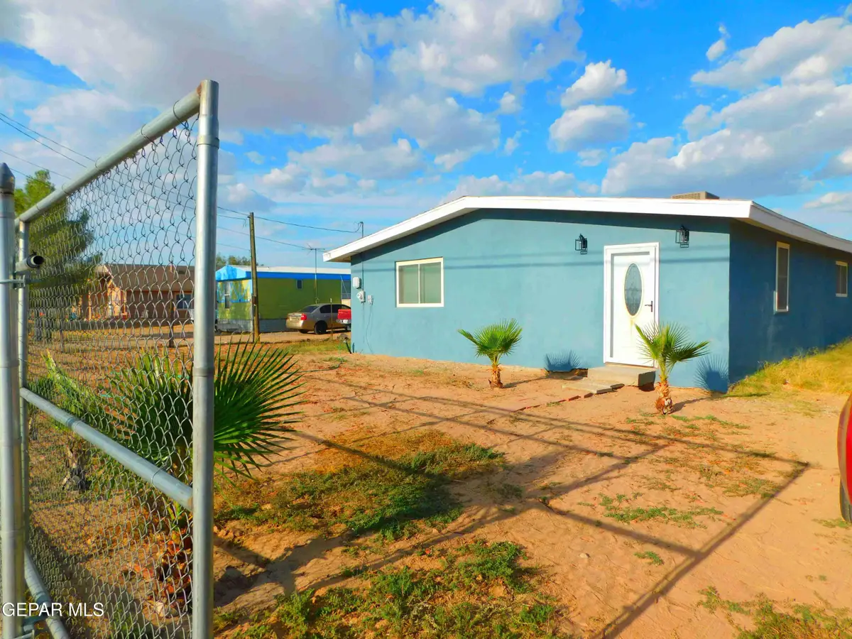 712 Ascencion Street, El Paso, TX 79928 - #1
