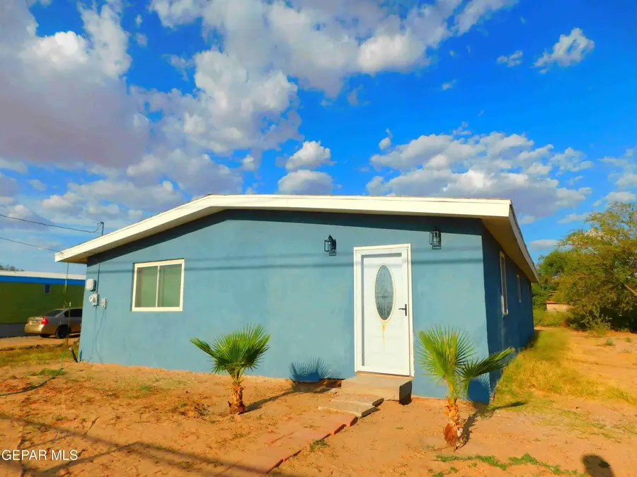 712 Ascencion Street, El Paso, TX 79928 - #3