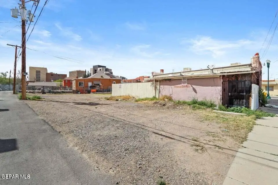 109 Hills Street, El Paso, TX 79901 - #1