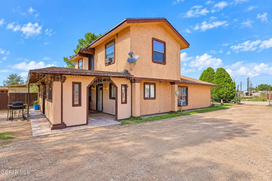 230 NW H Avenue, Fabens, TX 79838 - #3