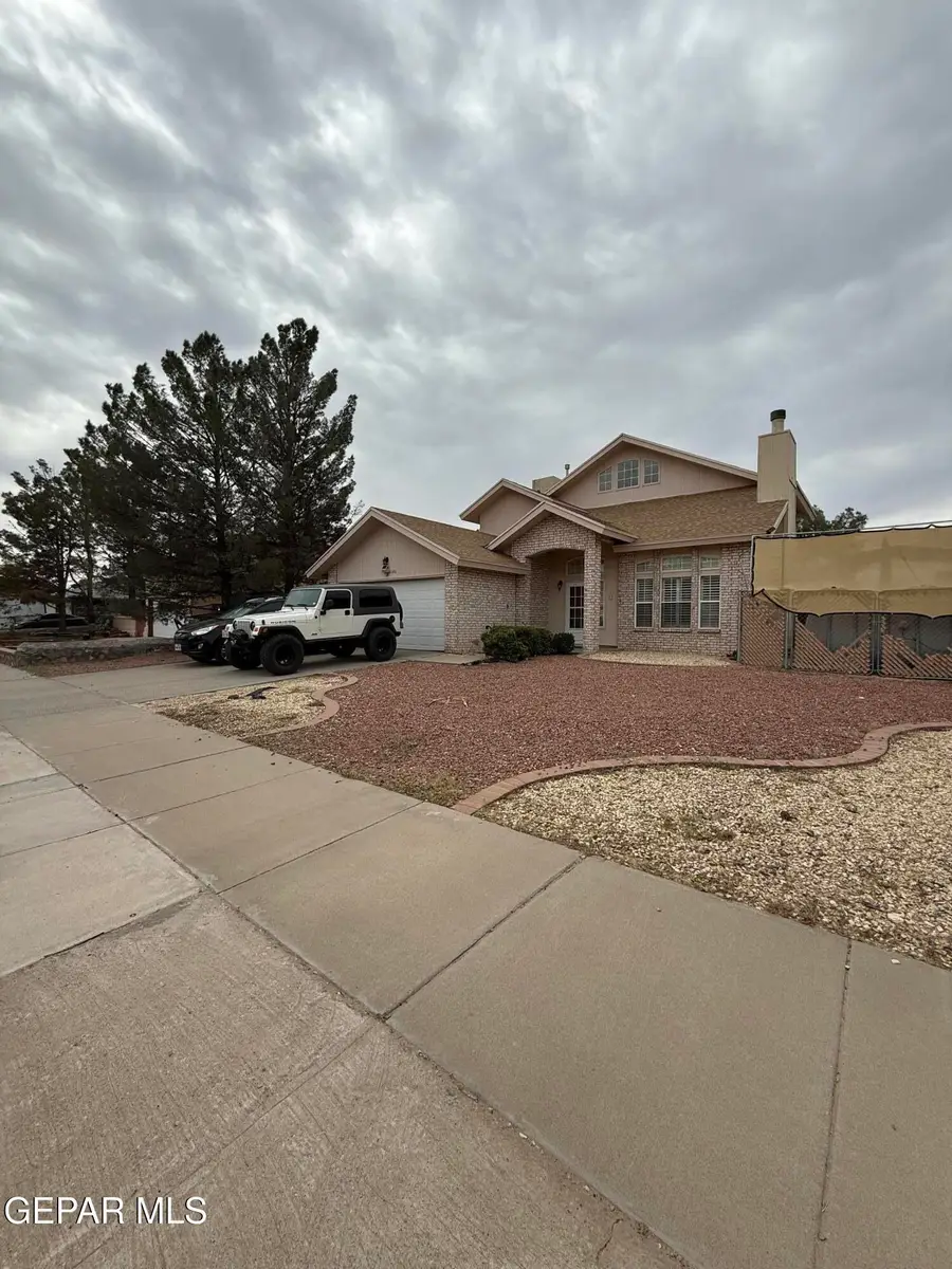 469 Mystic Desert Drive, Horizon City, TX 79928 - #2