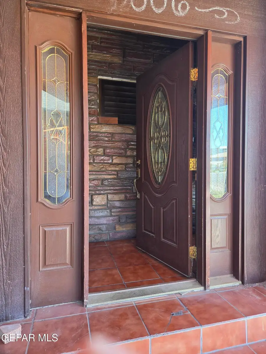 3315 Montana, El Paso, TX 79903 - #3