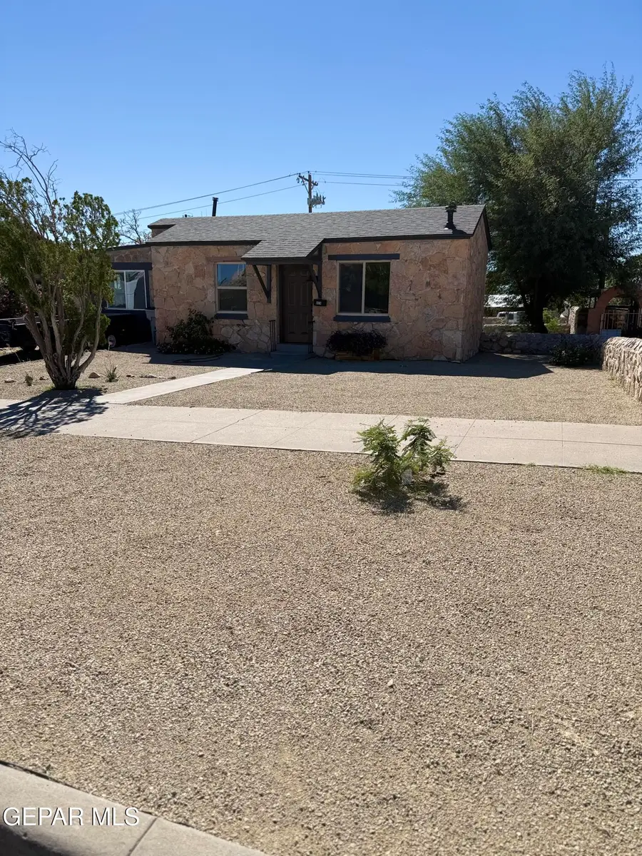 4010 Sacramento Avenue, El Paso, TX 79930 - #3
