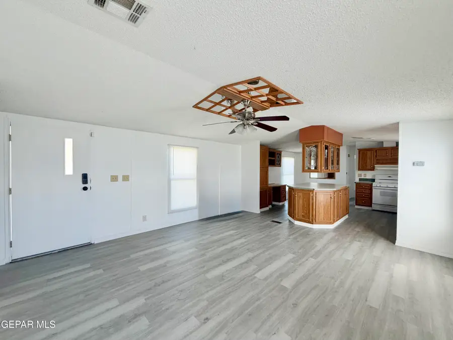9555 N Loop Drive #103, El Paso, TX 79907 - #3