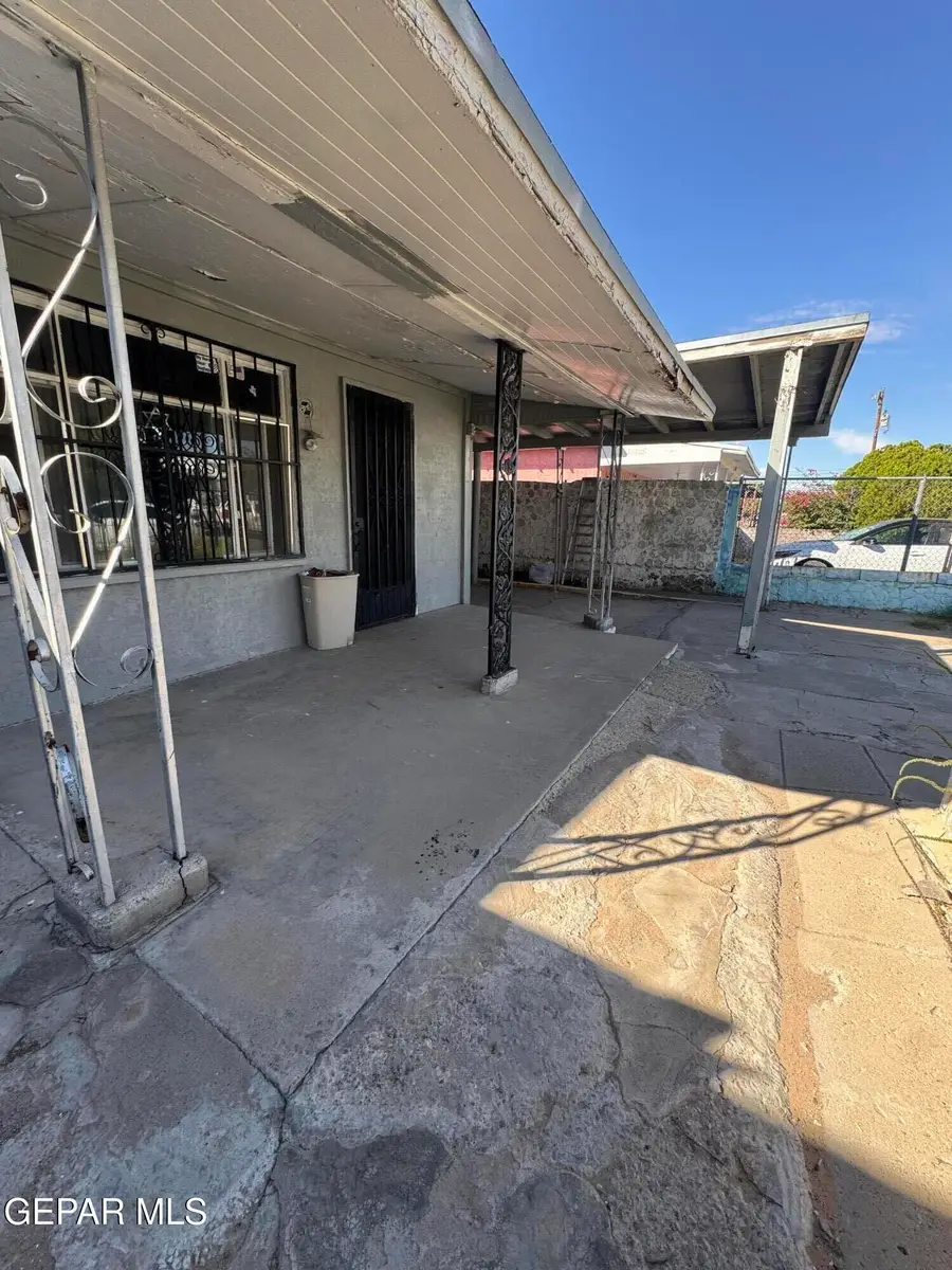 5304 Rosa Avenue, El Paso, TX 79905 - #2