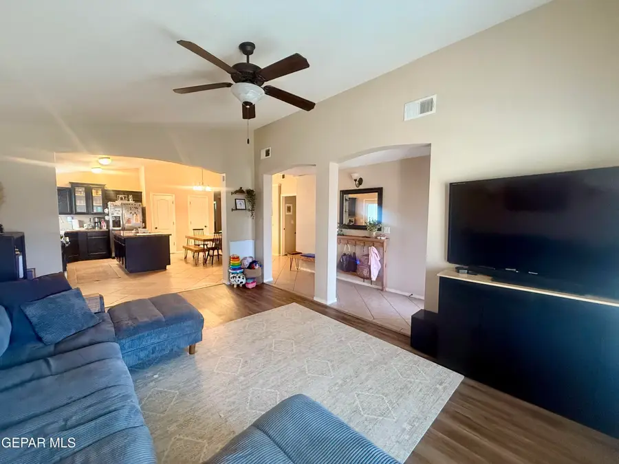11305 Cattle Ranch Street, El Paso, TX 79934 - #3
